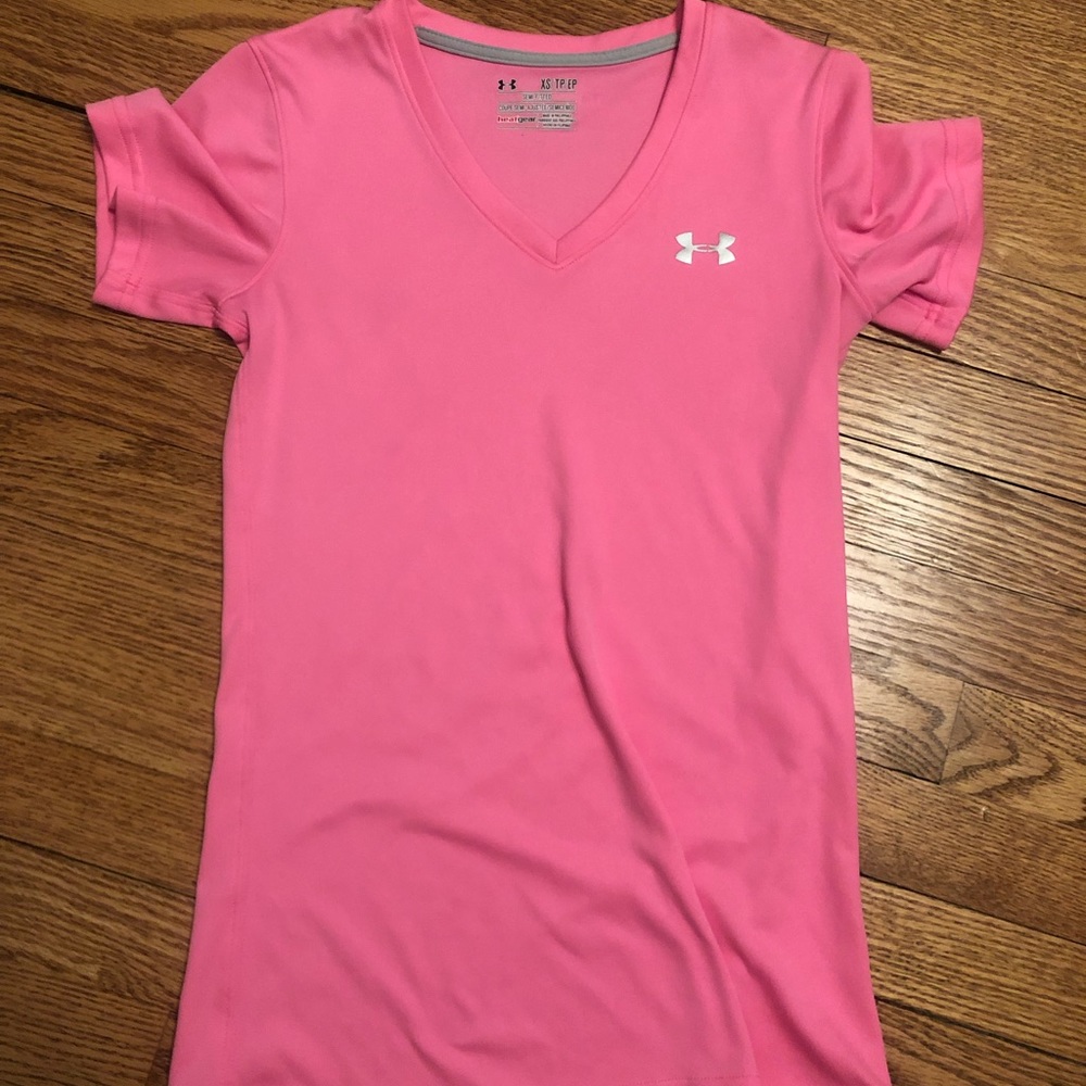 Under Armour tee